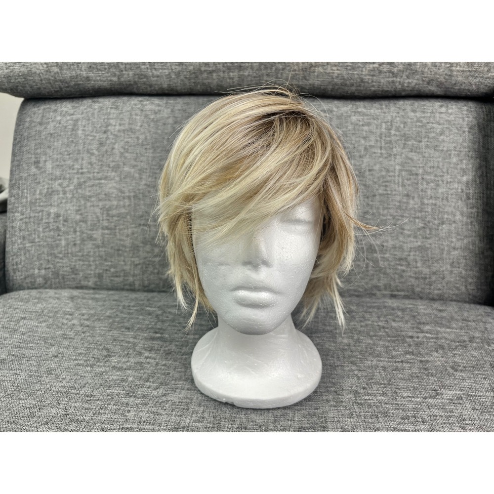 Toni Brattin ChangeLite Heat Friendly Blonde Layered Bob Wig Kanekalon Fiber